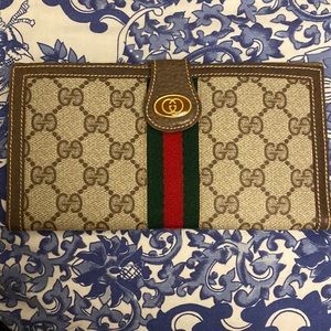 SOLD - Vintage Gucci Accessory Collection Wallet
